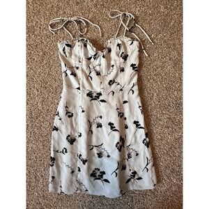 Wilfred Fable Floral Smocked Mini Dress Sz 2 Baby Blue & Black Spaghetti Tie Top